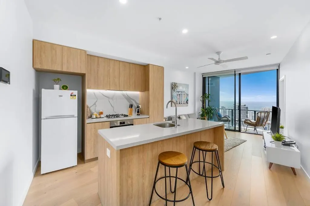 Coastal Chic 2 Bed Apt In Broadbeach Gold Coast Ausztrália